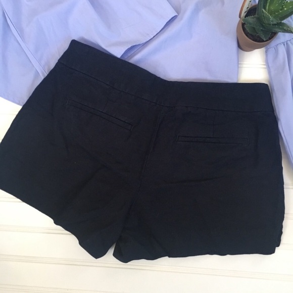 LOFT | Linen Embroidered Chino Shorts - Picture 2 of 4